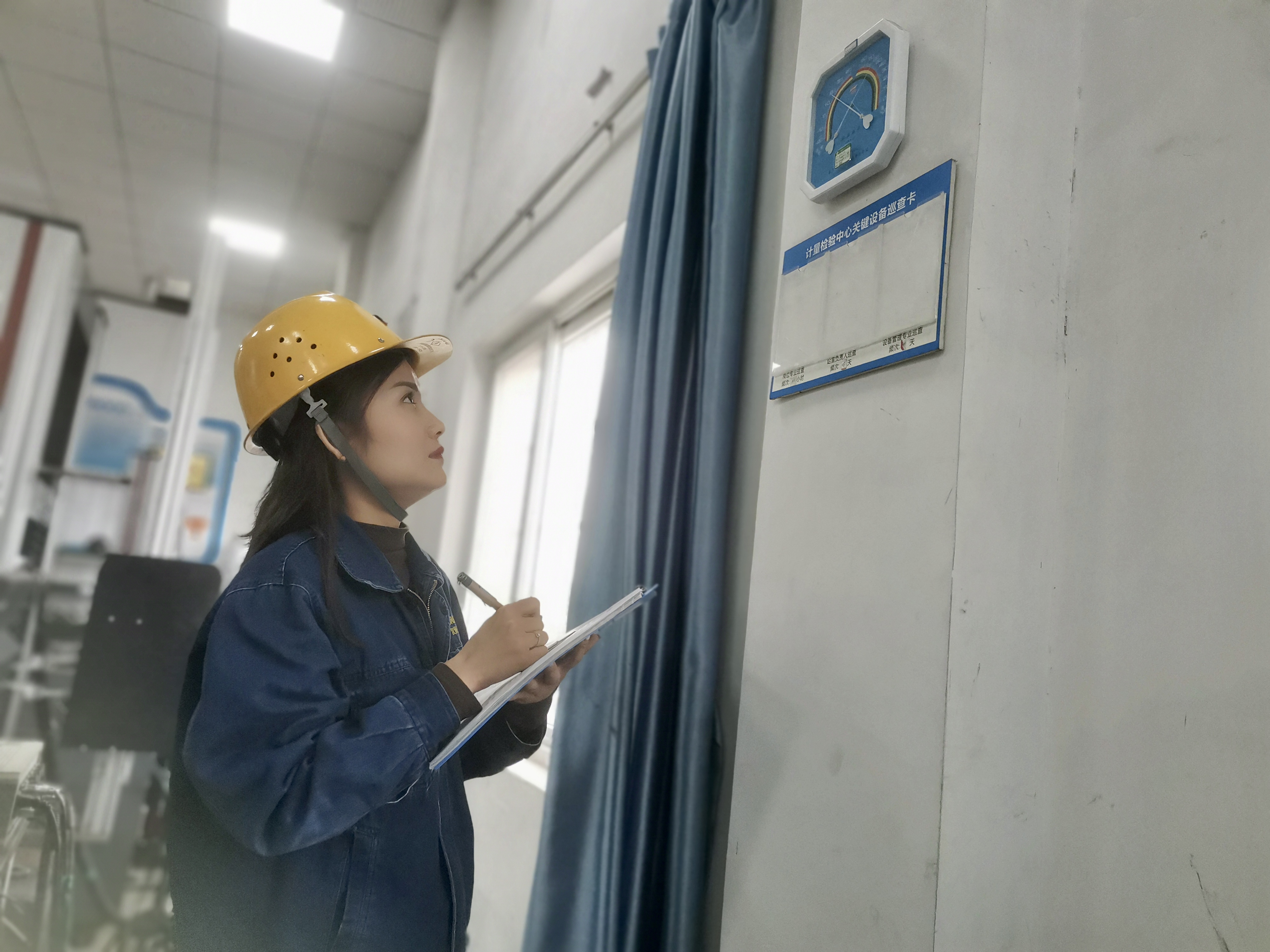 他們,挺直腰桿說“不” 他們,挺直腰桿說“不”