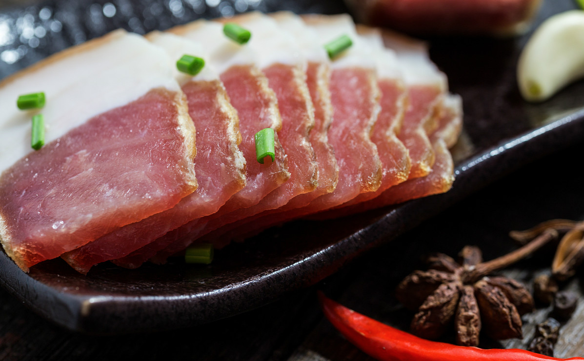 【鋼城文苑】農家臘肉飄香時