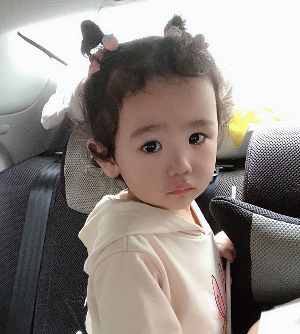 【鋼城文苑】女兒，你慢點長大