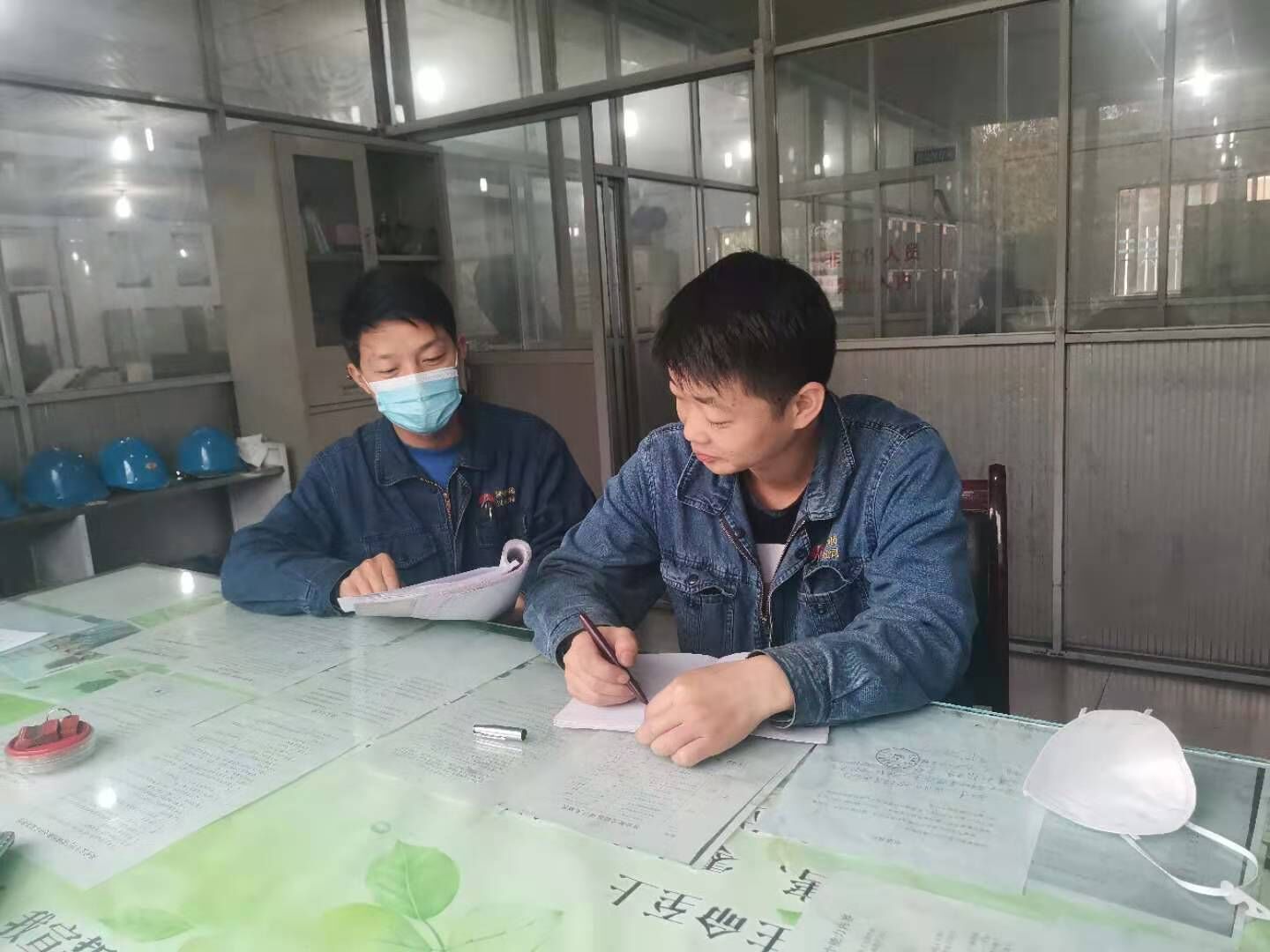 學、查、補,筑牢冬季安全防線 學、查、補,筑牢冬季安全防線